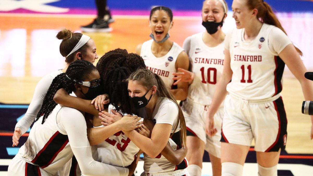 Stanford celebrates its Final Four win over South Carolina