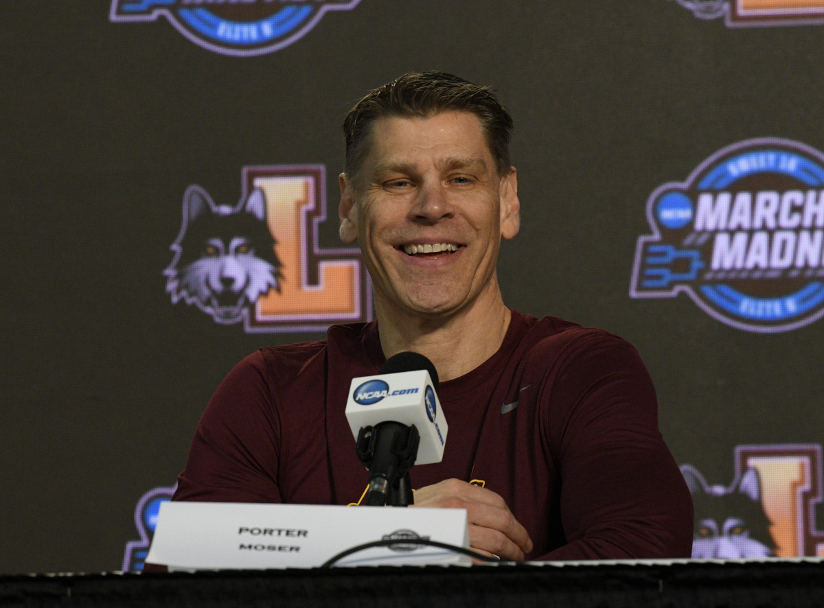 Loyola Chicago's Porter Moser named new Oklahoma Sooners head coach