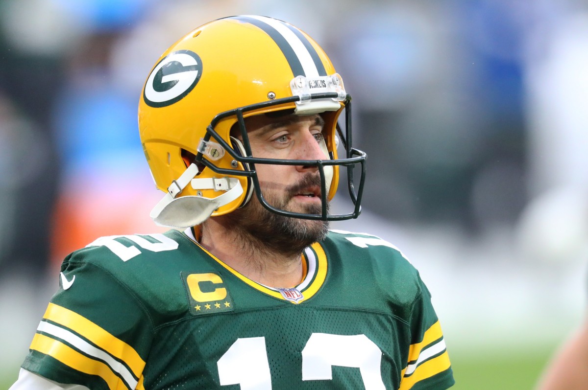 Ex-Cal Star Aaron Rodgers Studied Hard to Guest Host 'Jeopardy!'