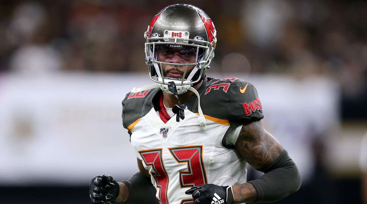 Carlton Davis: The Bucs player apologizes for using an anti-Asian insult