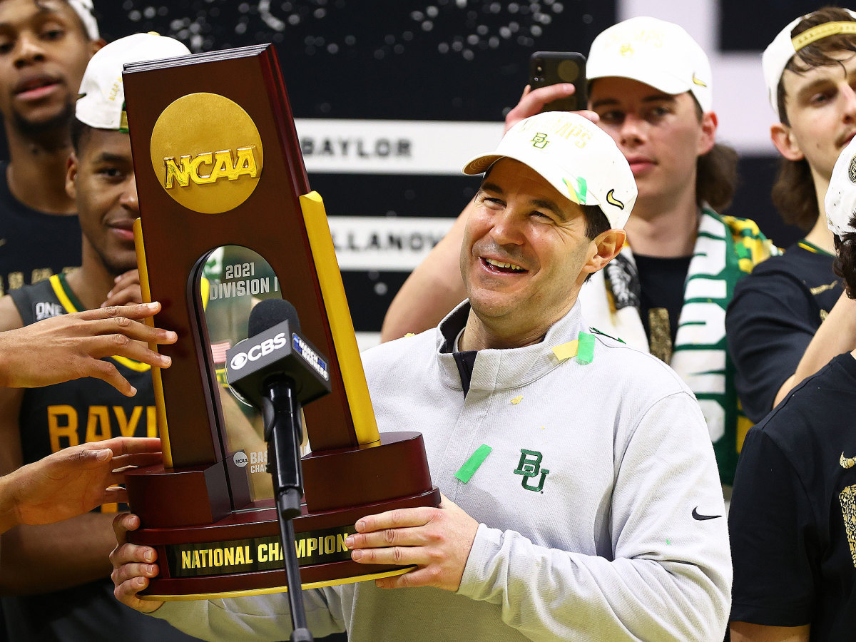 Drew, with the Bears' new hardware. 