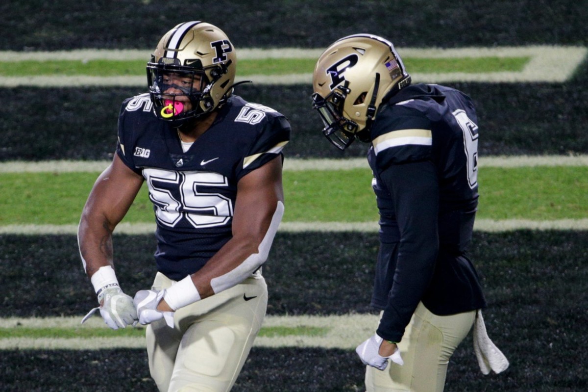 Purdue linebacker Derrick Barnes (55) celebrates a stop during the first quarter of a NCAA football game, Saturday, Nov. 14, 2020 at Ross-Ade Stadium in West Lafayette. Cfb Purdue Vs Northwestern