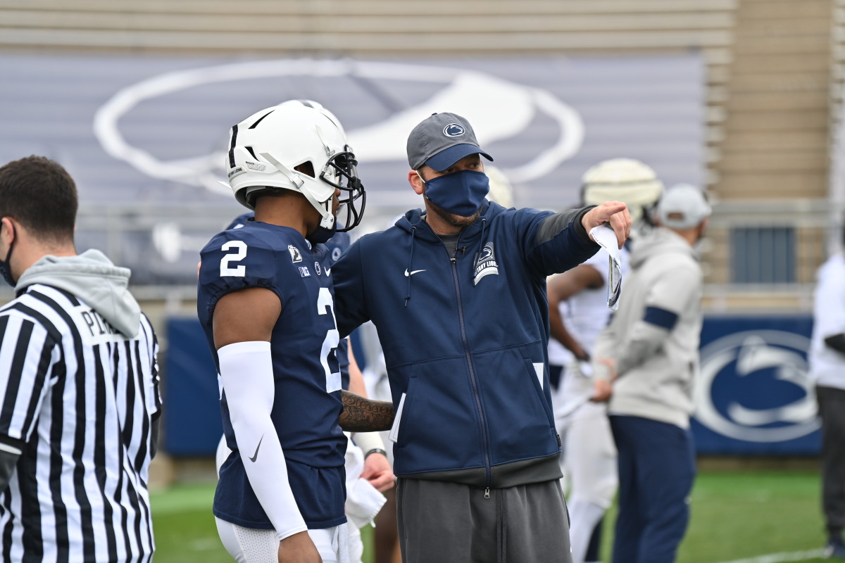 Michael Hiers, a Prolific Junior College Quarterback, Makes Recruiting