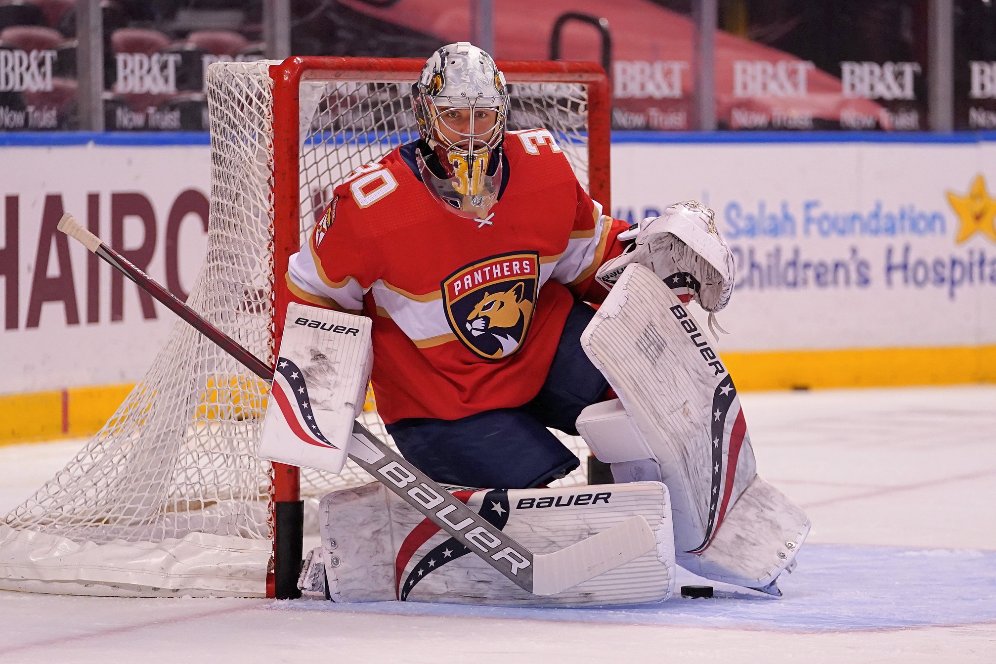 Panthers' Driedger will get opening night start in net