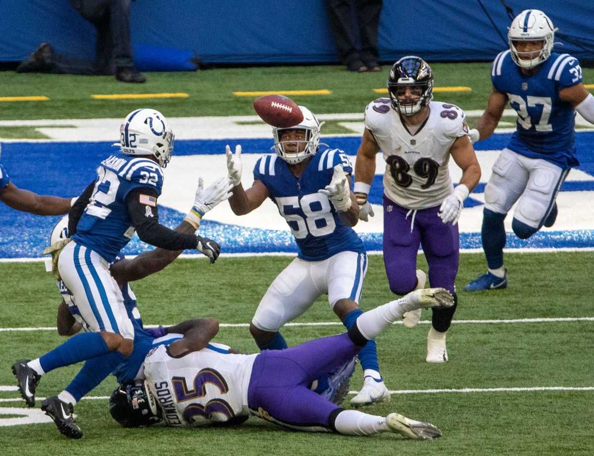 Bobby Okereke (58) of the Indianapolis Colts grabs a turnover as Baltimore Ravens take on Indianapolis Colts, at Lucas Oil Stadium, Indianapolis, Sunday, Nov. 8, 2020. The defensive play was nullified a play later when Indianapolis turned it right back over to the Ravens. Colts lost the contest 10-24. 22 Coltsravens Rs
