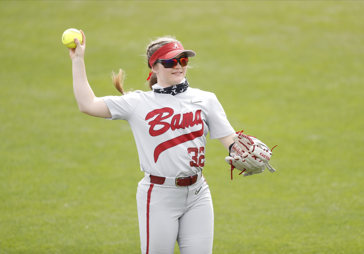 Alabama softball player Kat Grill