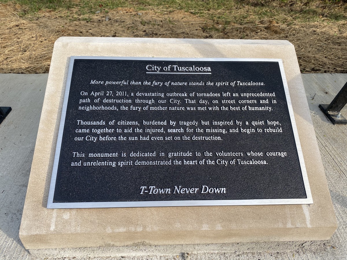 Tuscaloosa Honors Victims, FirstResponders, Volunteers of 2011 Tornado