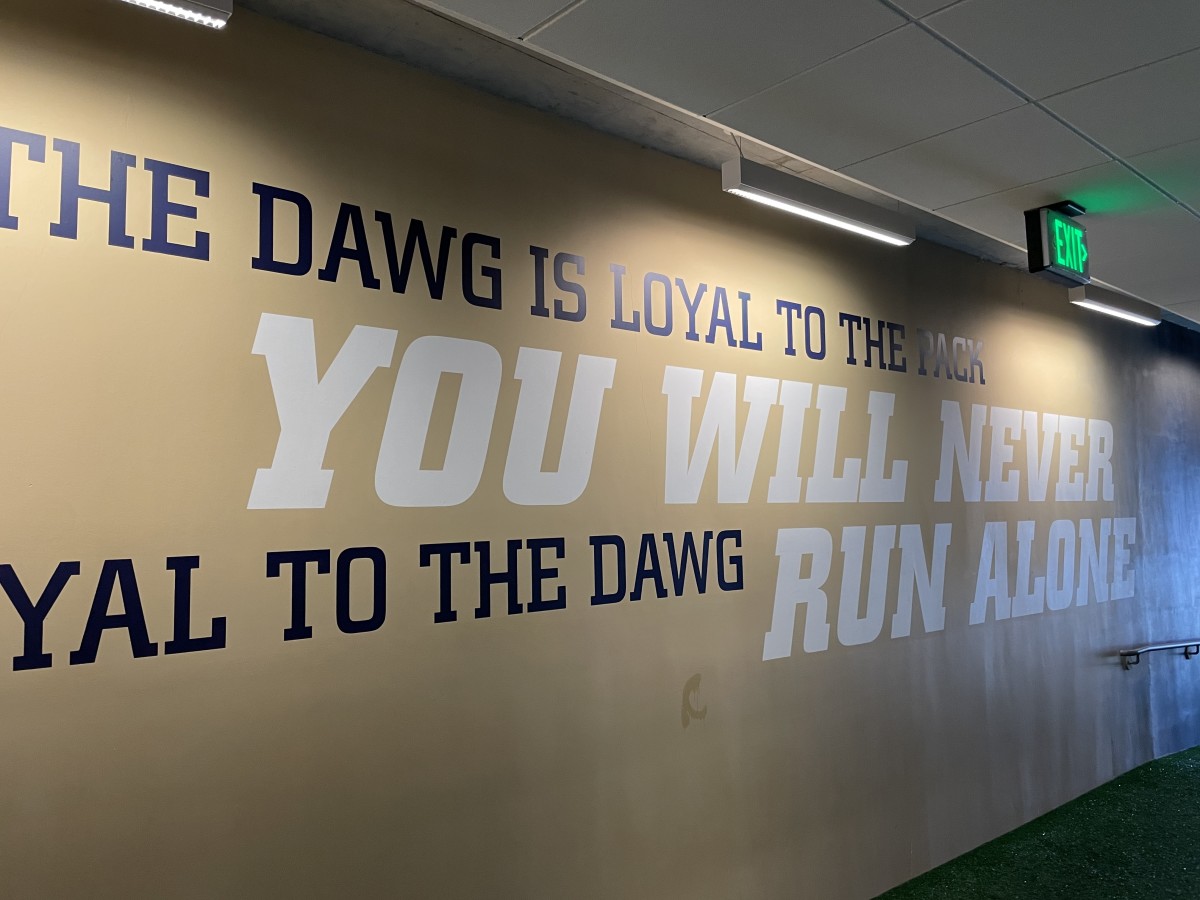 The Sights and Sounds from Husky Spring Practice No. 13 Sports