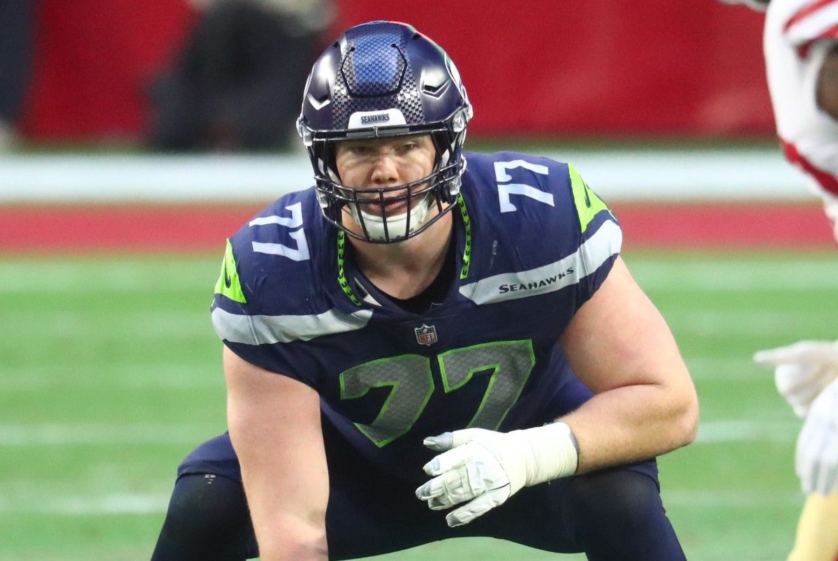 Seahawks Exhibit Faith in Ethan Pocic With Draft Strategy - Vimarsana News