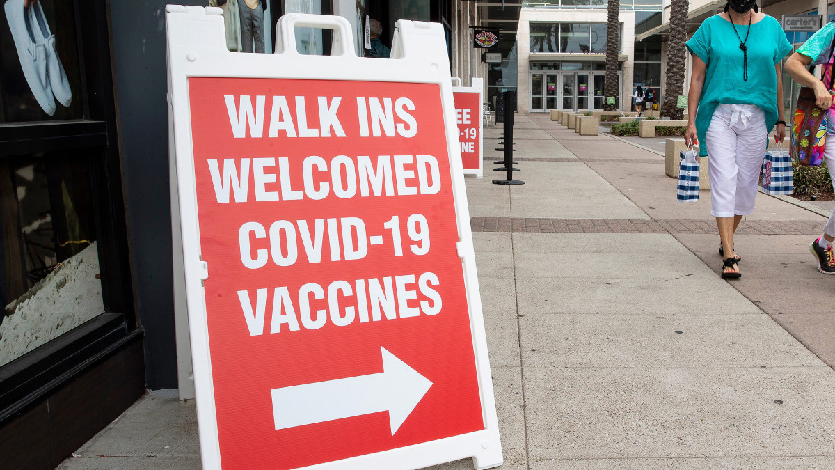 A sign for COVID-19 vaccines