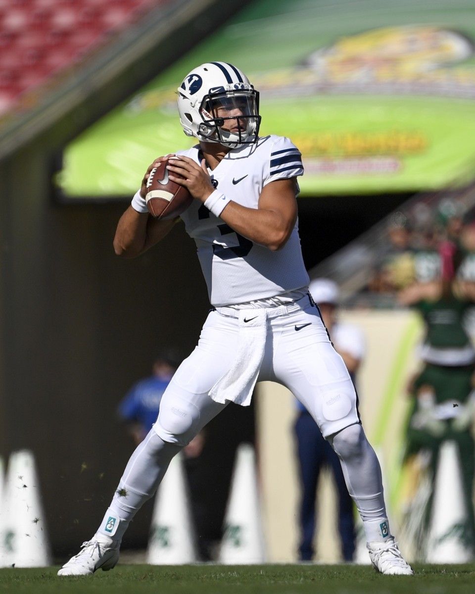 Jaren Hall vs USF