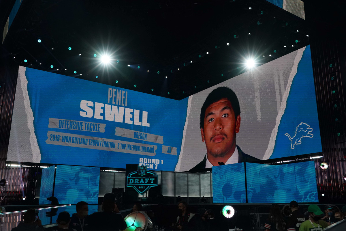 Contract Details Released for Lions Rookie Penei Sewell