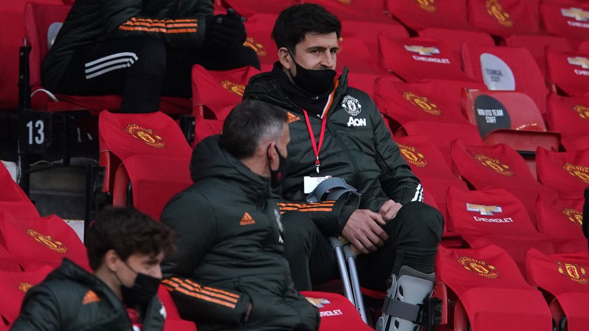 Solskjaer: Maguire Likely Out for Man United's UEL Final - Sports Illustrated