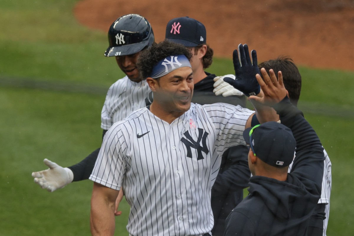 Yankees slugger Giancarlo Stanton celebrates walk-off