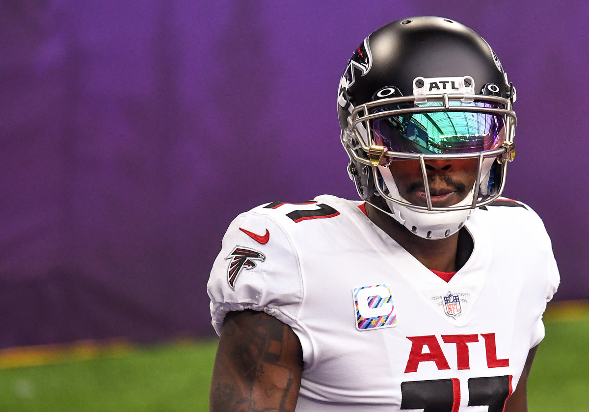 Julio Jones on the field before a game against the Vikings