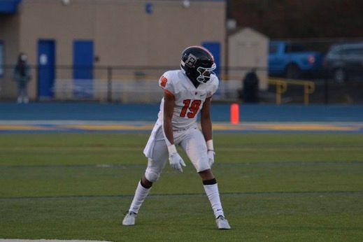 Northwest Recruit Runs a Deep Route to Florida's IMG Academy - Vimarsana News