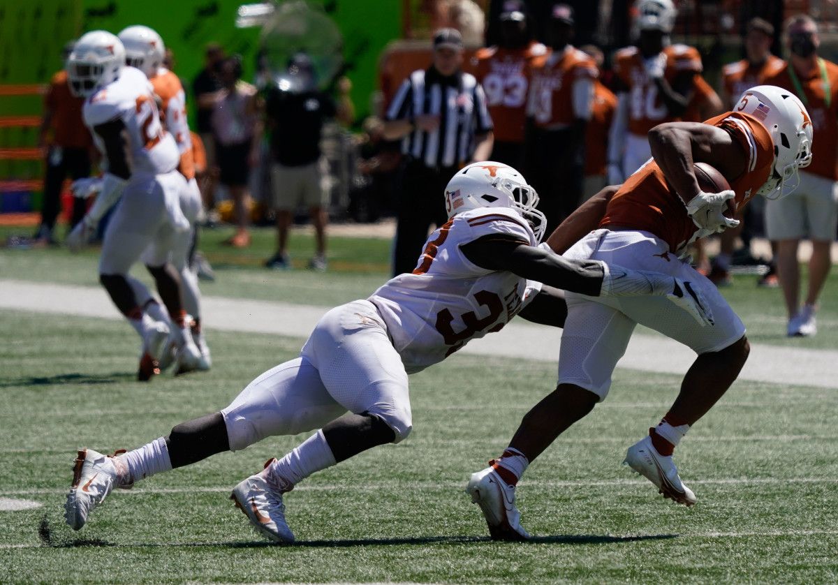 Texas Longhorns Top Talent for 2021: No. 8 - LB David Gbenda - Vimarsana News