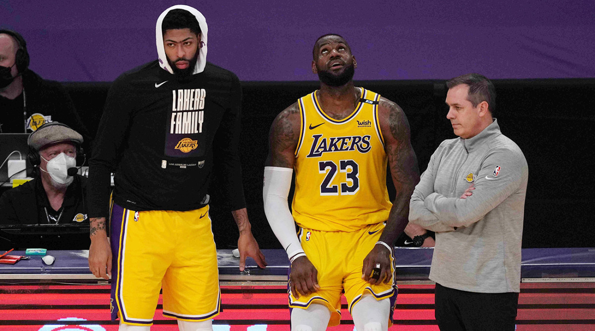 Lakers' 2021 offseason will require a roster overhaul.