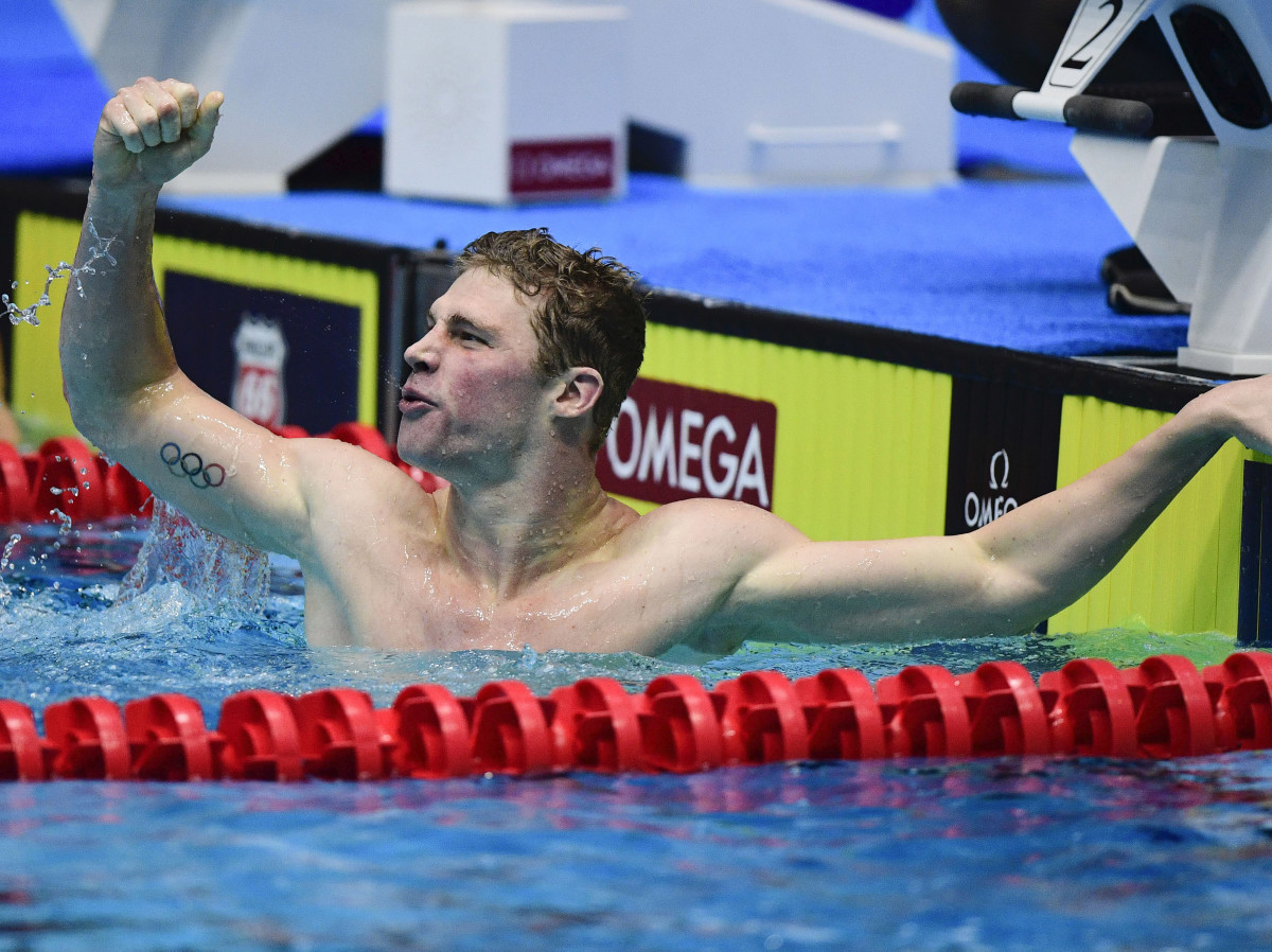 Kevin Cordes reacts to winning the men's 200m breaststroke during the 2017 USA Swimming Phillips 66 National Championships at Indiana University Natatorium.