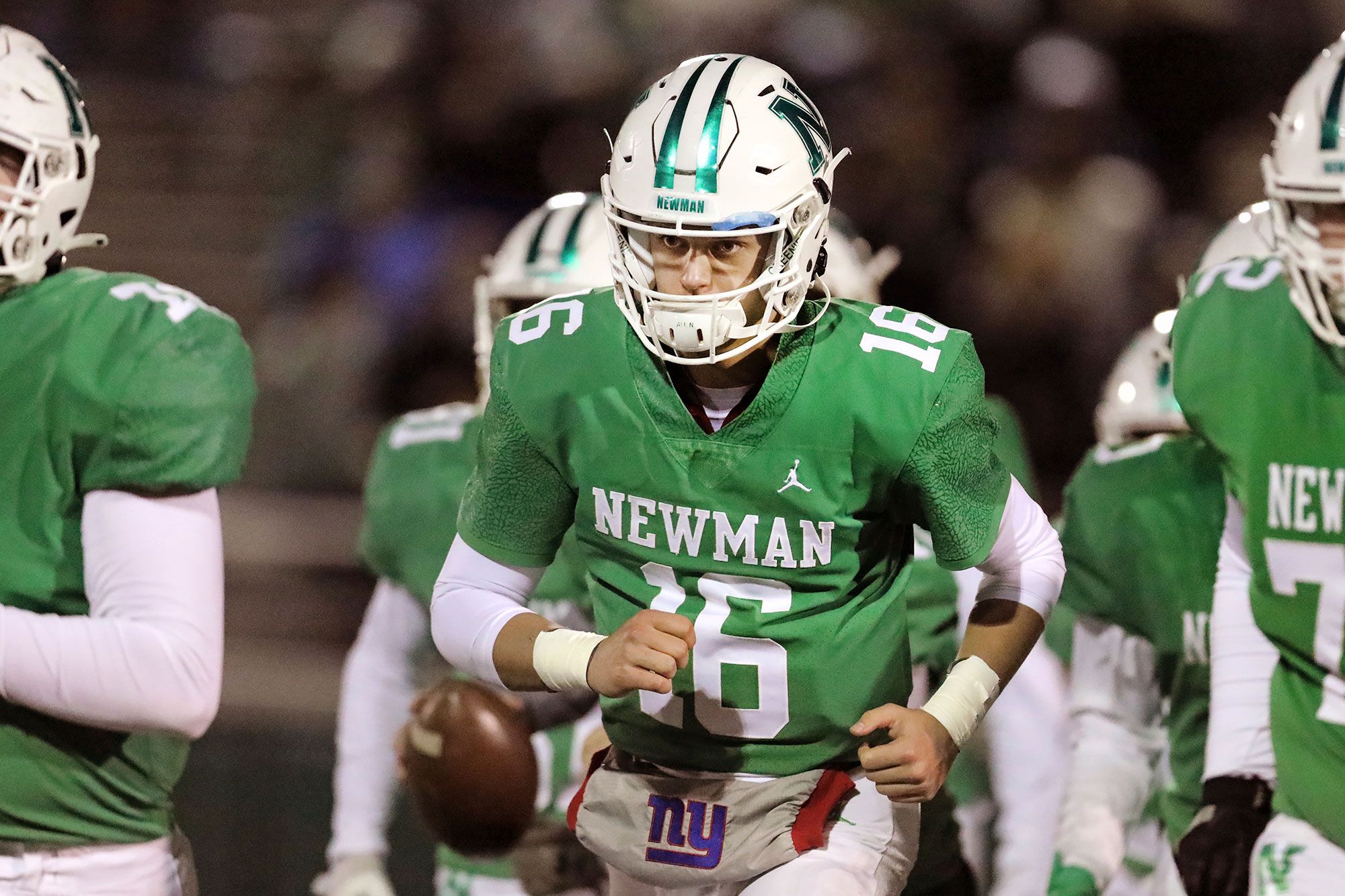 Arch Manning Commits: What Longhorns Are Getting In No. 1 QB Prospect - Vimarsana News