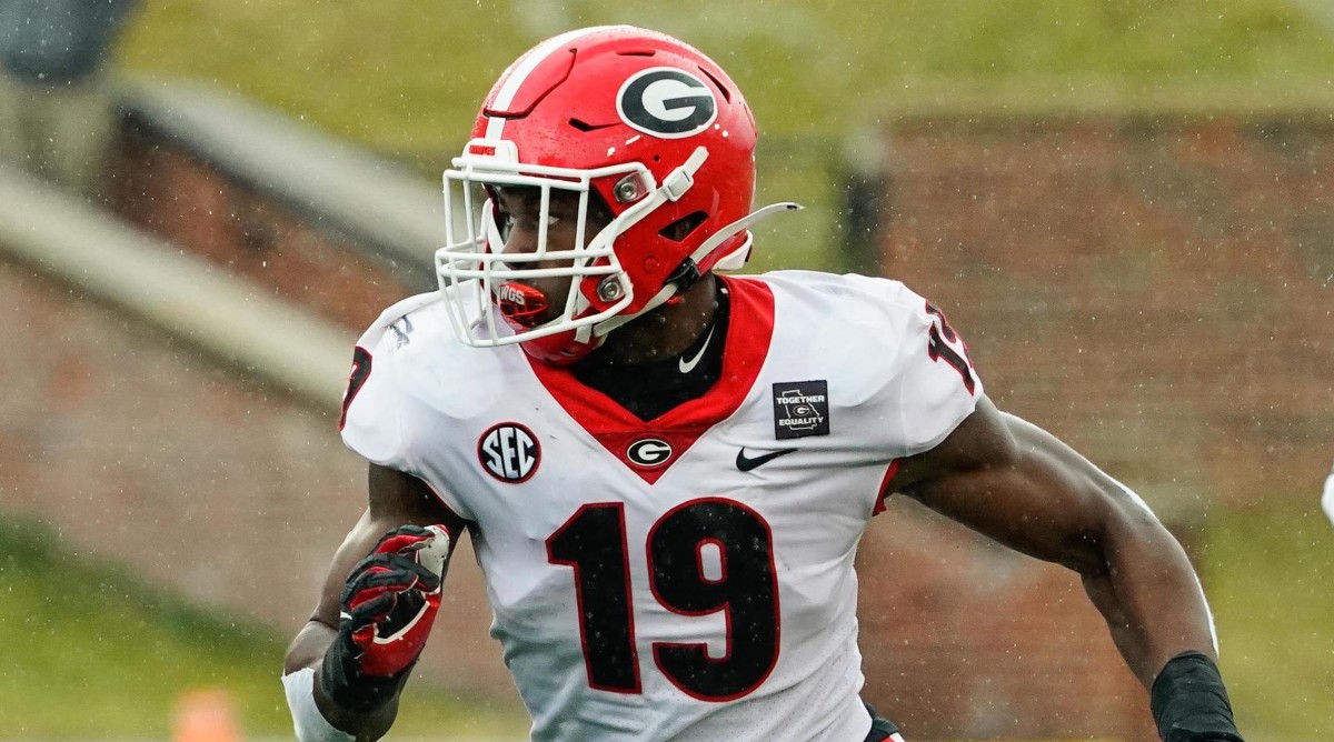 Georgia Bulldogs linebacker Adam Anderson (19)