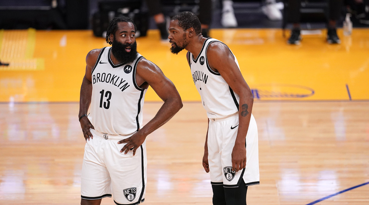 James Harden (left) with Kevin Durant (right)