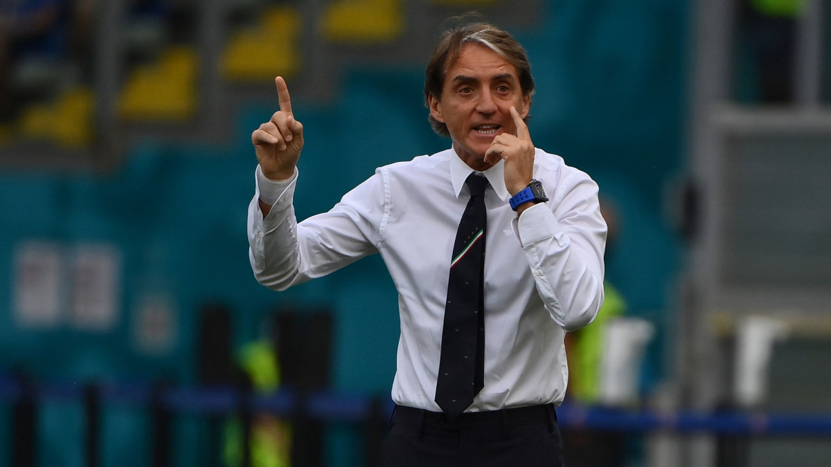 Italy manager Roberto Mancini