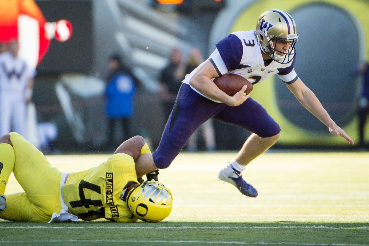Oregon Football Ducks Release Uniform Combination For Matchup With No 25 Washington Huskies