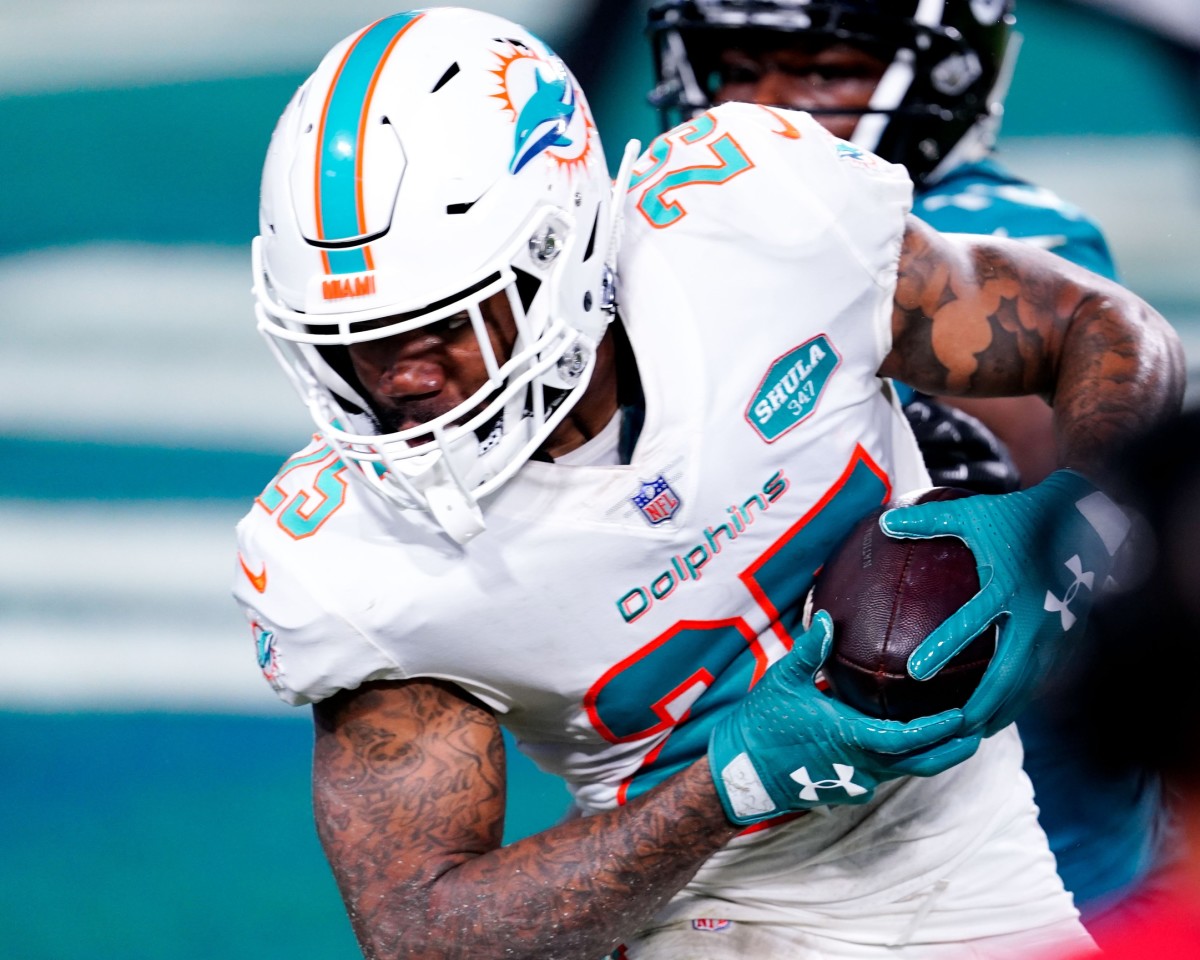 Miami CB Xavien Howard - Saints Trade?