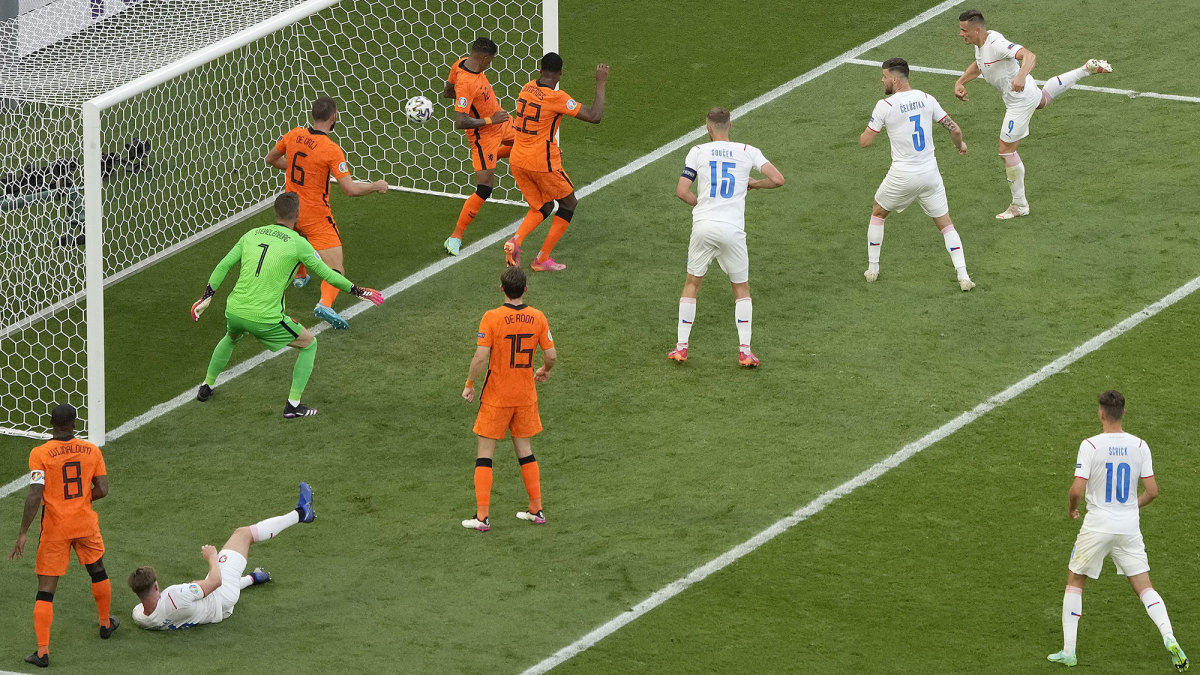 The Czech Republic scores vs. the Netherlands at Euro 2020