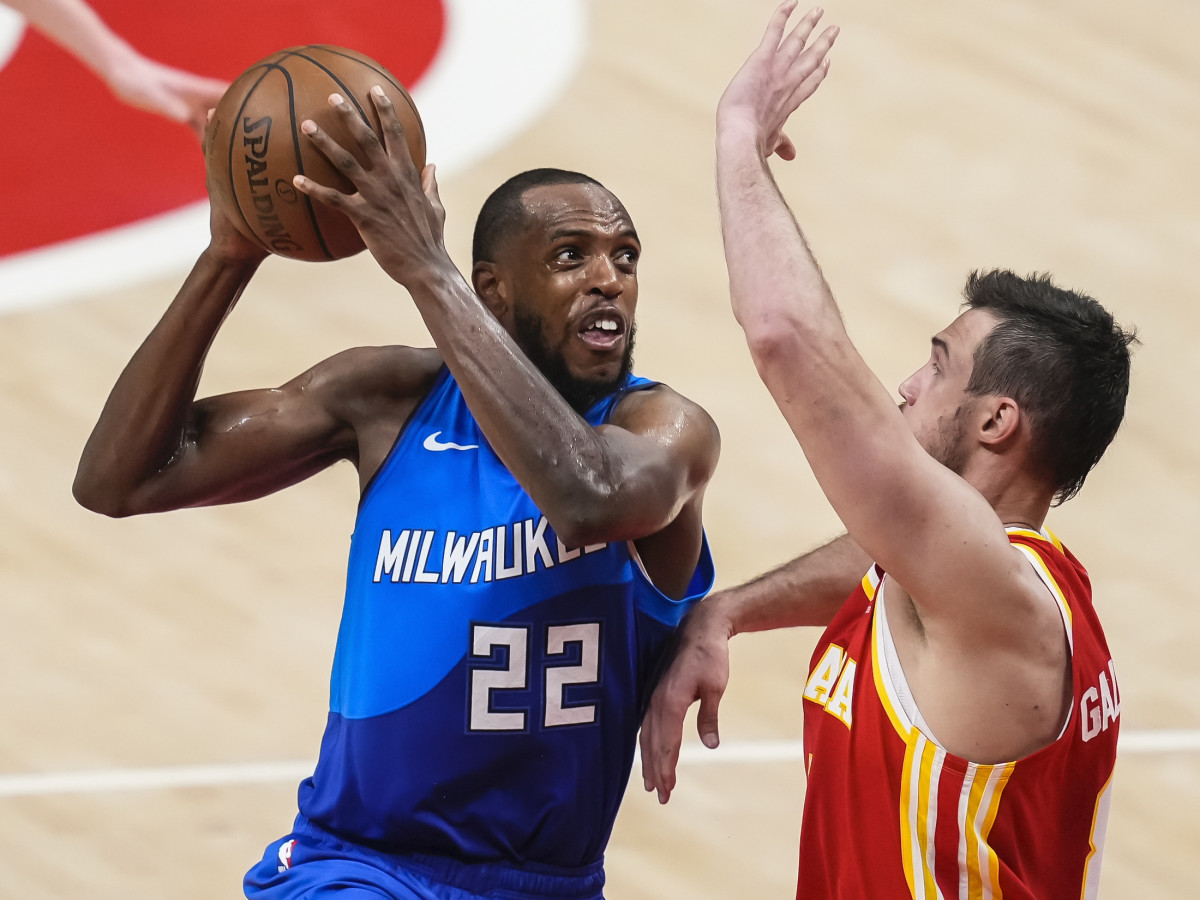 Milwaukee Bucks forward Khris Middleton (22) looks for a shot against Atlanta Hawks forward Danilo Gallinari (8) during the second half during game three of the Eastern Conference Finals