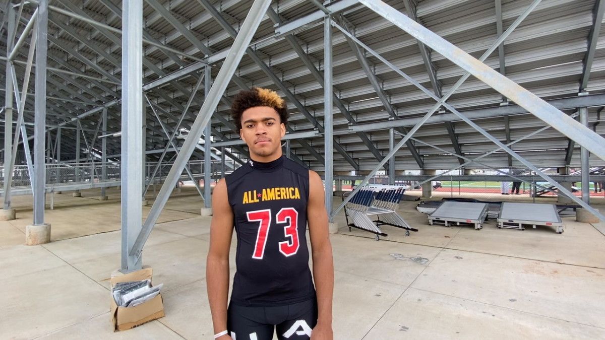 Keldric Faulk, Defensive End, Highland Home (Ala.) High School - 2023 - Under Armour Atlanta