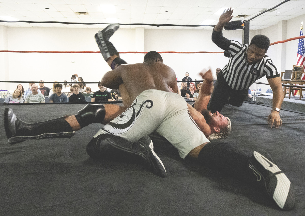 Black Vs White Wrestling