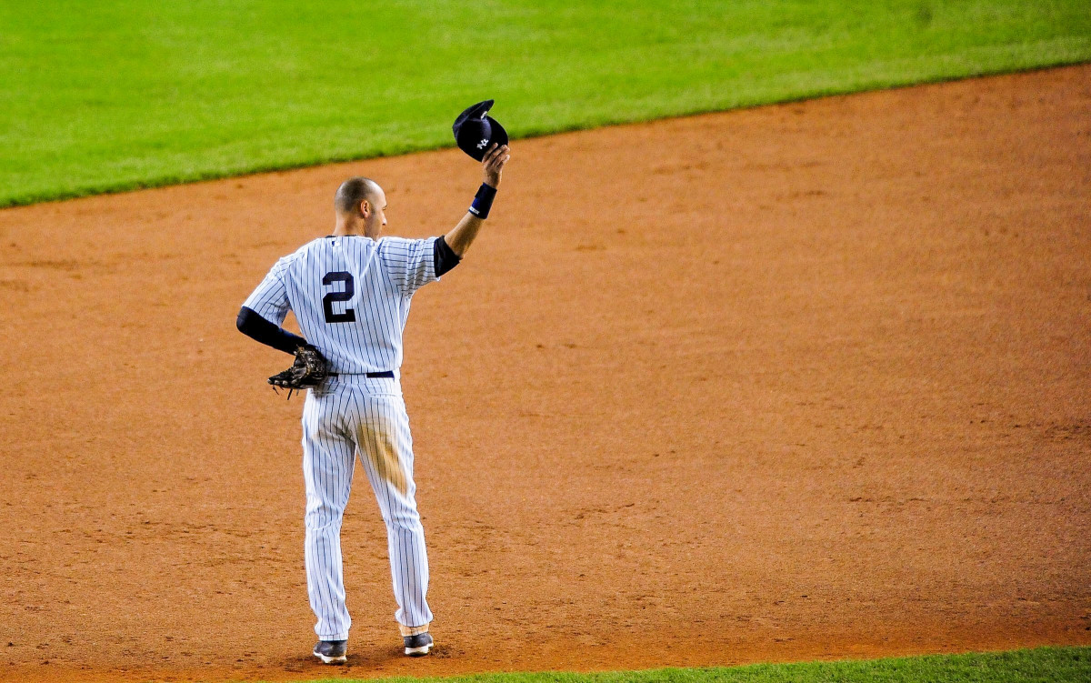 Derek Jeter tips his cap to the crowd in his final game at Yankee Stadium on Sept. 25, 2014.