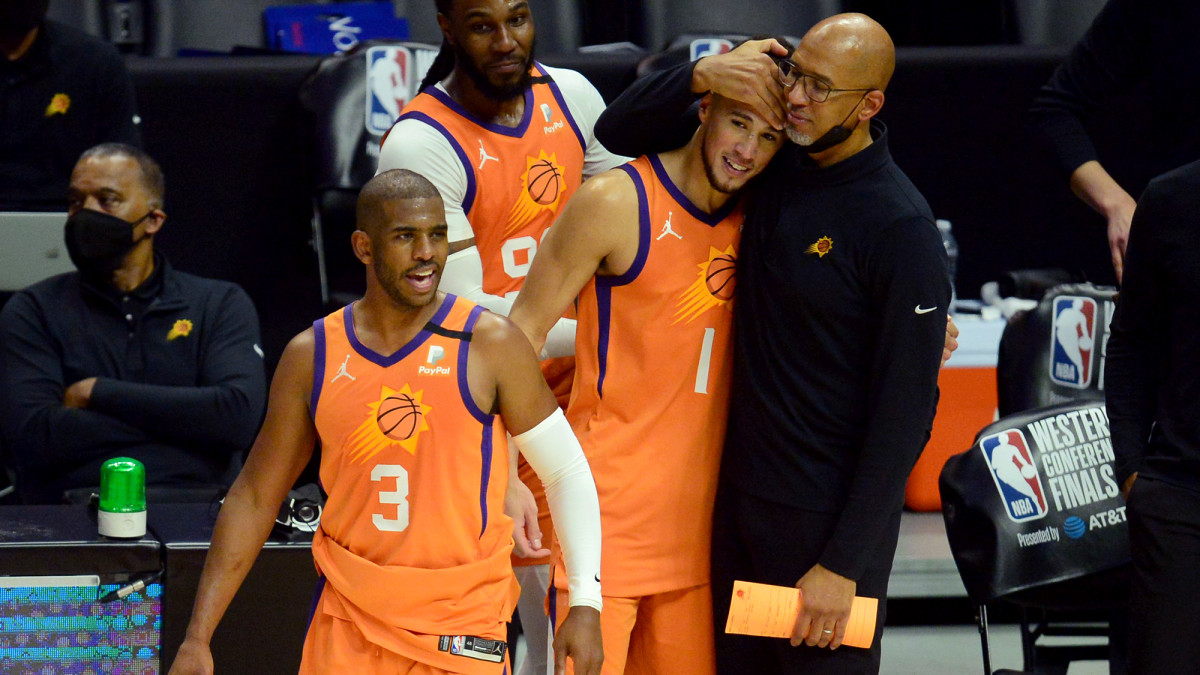 NBA 2022: Chris Paul stars for Phoenix Suns in playoff win over