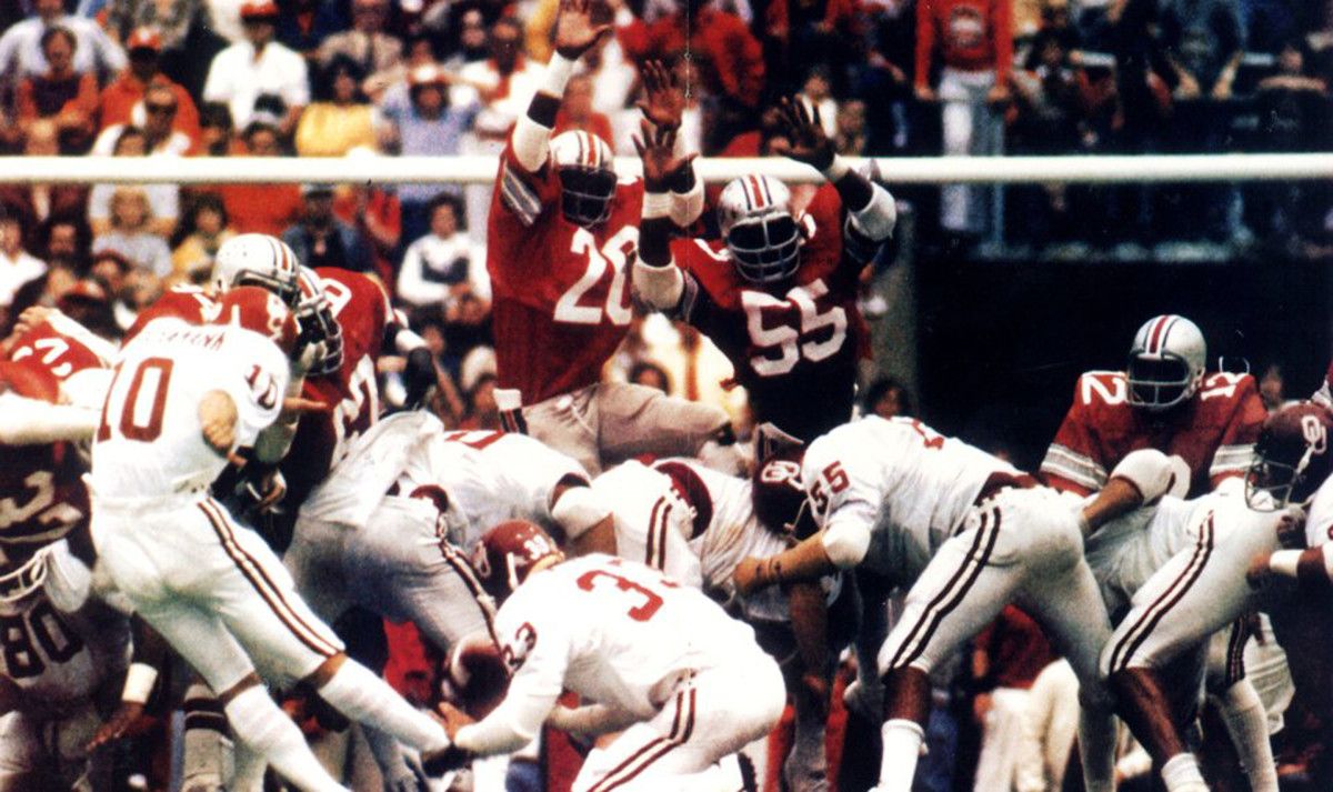 Uwe von Schamann beats Ohio State