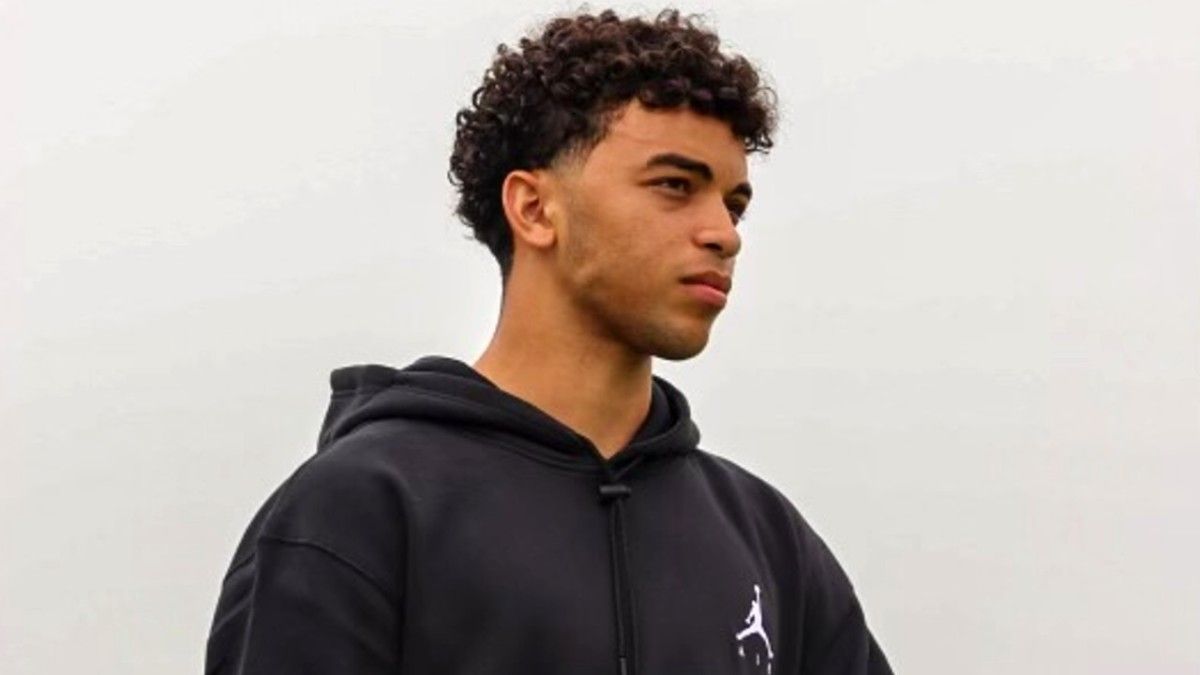 QB Nick Evers Decommits From the Florida Gators - Vimarsana News