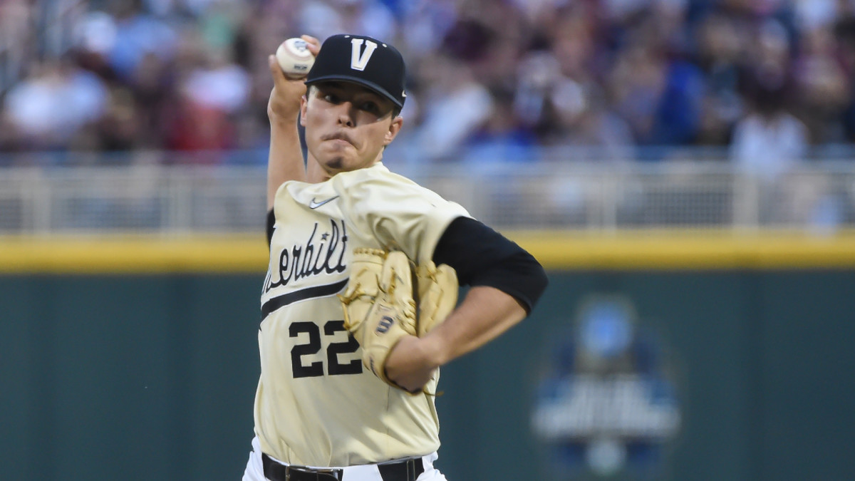 Jun 28, 2021; Omaha, Nebraska, USA; Vanderbilt Commodores starting pitcher Jack Leiter (22) pitches in the fifth inning against the Mississippi St. Bulldogs at TD Ameritrade Park.