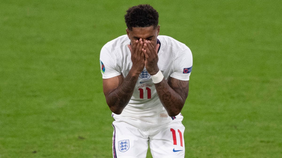 Marcus Rashford misses a penalty for England at the Euros