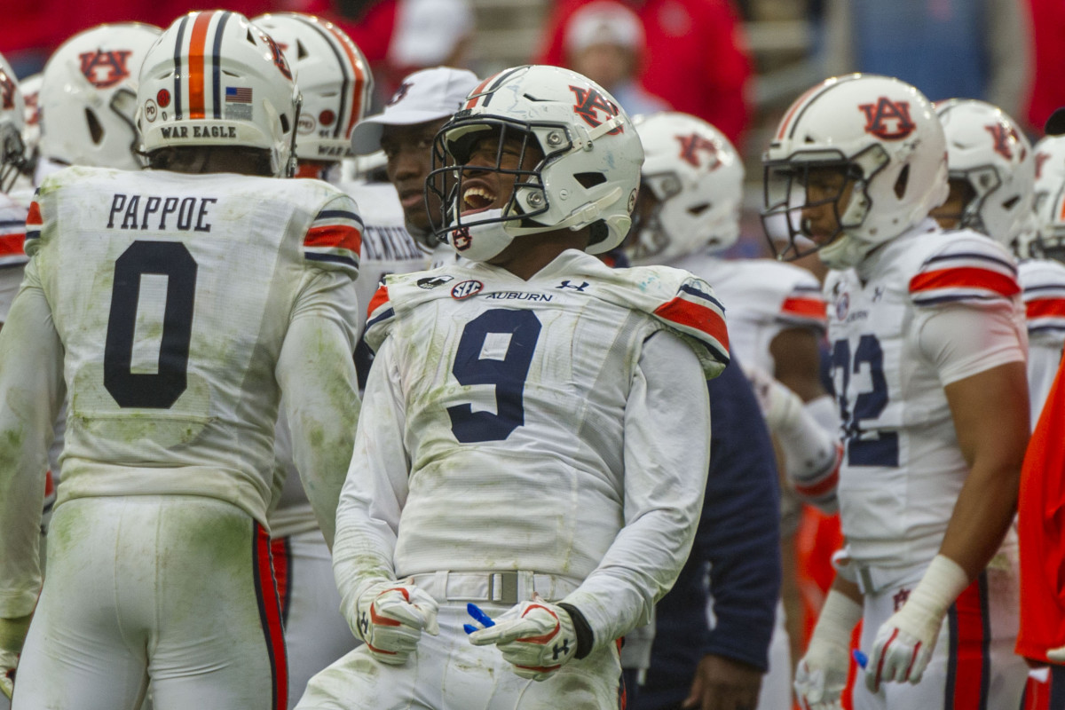 Although small for a traditional linebacker, Zakoby McClain stands out on a talented Auburn defense. 