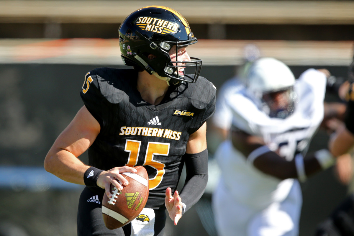 Mississippi State football Phil Steele Praises Mississippi State QB