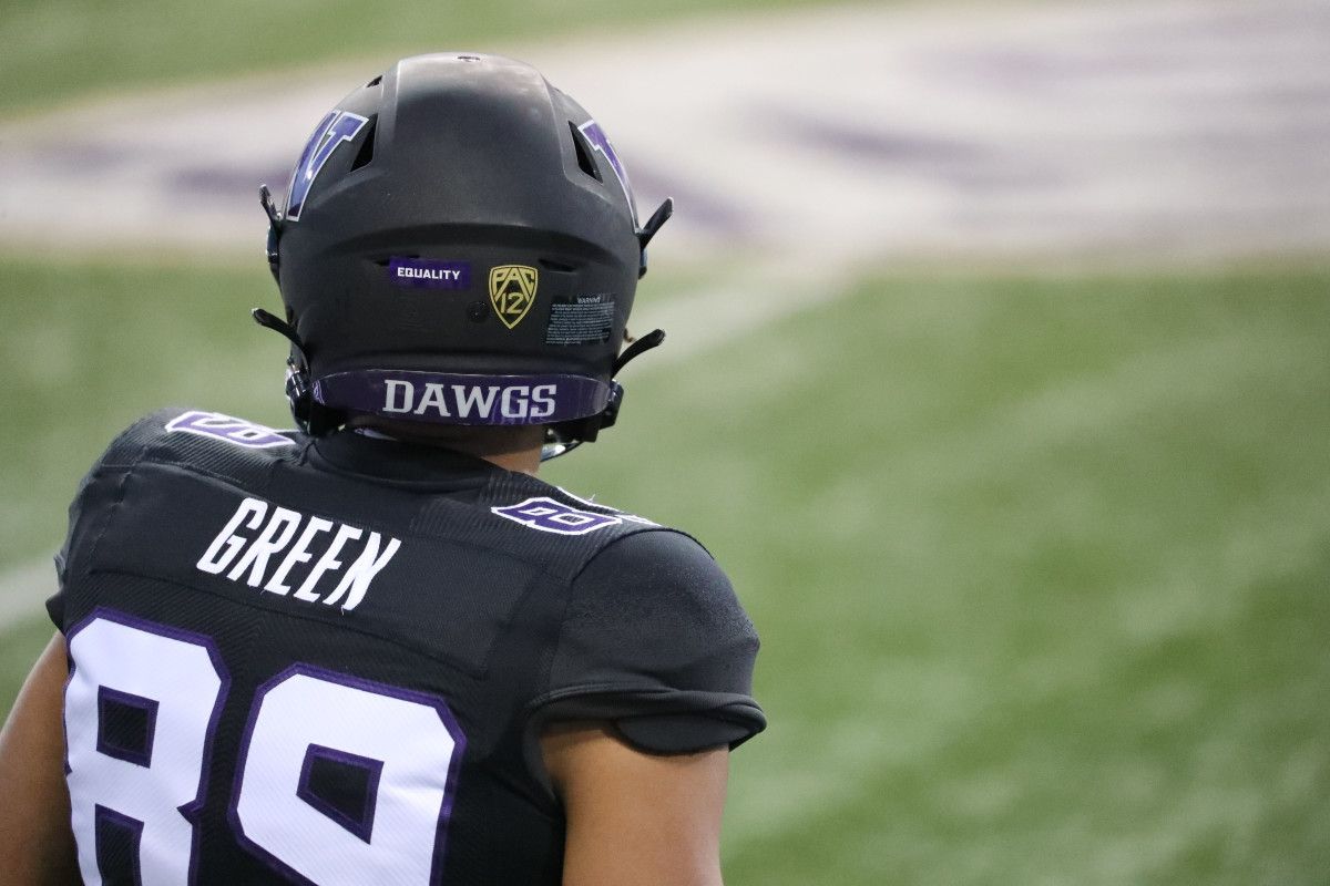 Jaden Green Didn t Take A Hike After Bad Snap For Washington Huskies Sports Illustrated 