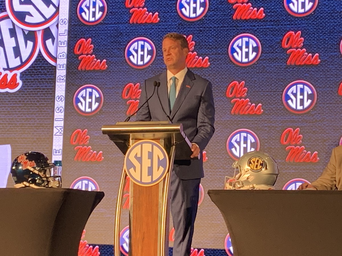 Lane Kiffin addresses Tennessee fans, return to Neyland Stadium