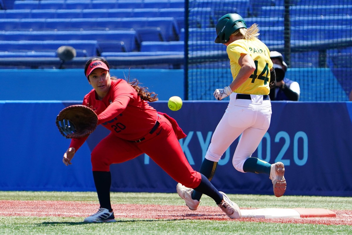 Valerie Ariota plays first base for the Americans. Photo by Valerie Arioto  Kareem Elgazzar-USA TODAY Network