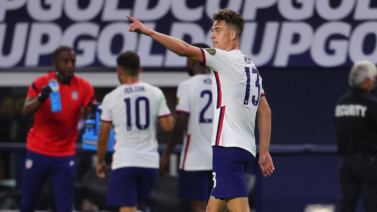 USMNT forward Matthew Hoppe scores vs. Jamaica in the Gold Cup