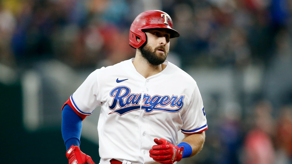 Joey Gallo Agrees to One-Year Deal with Minnesota Twins - Sports ...
