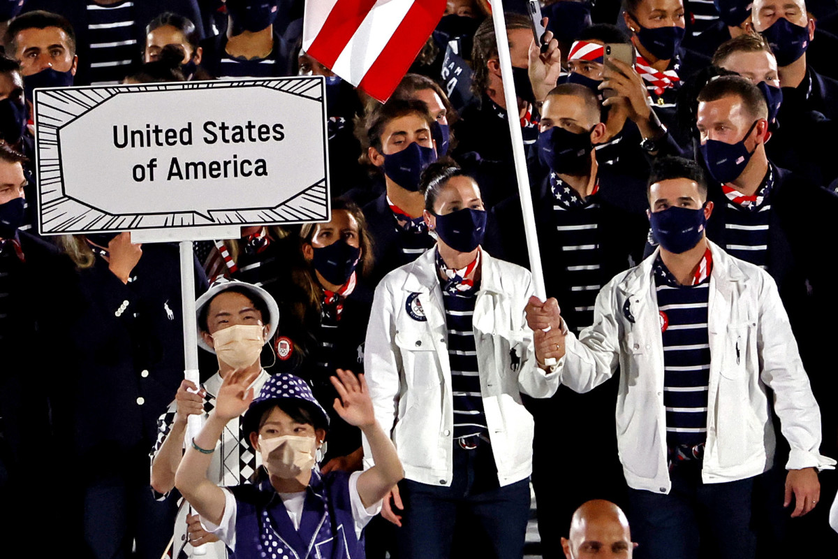 bird-opening-ceremony