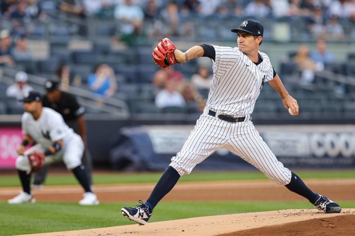 Yankees SP Andrew Heaney struggles in 
