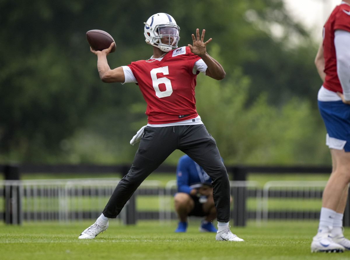 Jul 28, 2021; Westfield, IN, United States; Indianapolis Colts wide receiver Dezmon Patmon (10) at Grand Park. Mandatory Credit: Marc Lebryk-USA TODAY SportsJul 29, 2021; Westfield, IN, United States; Indianapolis Colts quarterback Jalen Morton (6) at Grand Park. Mandatory Credit: Marc Lebryk-USA TODAY Sports