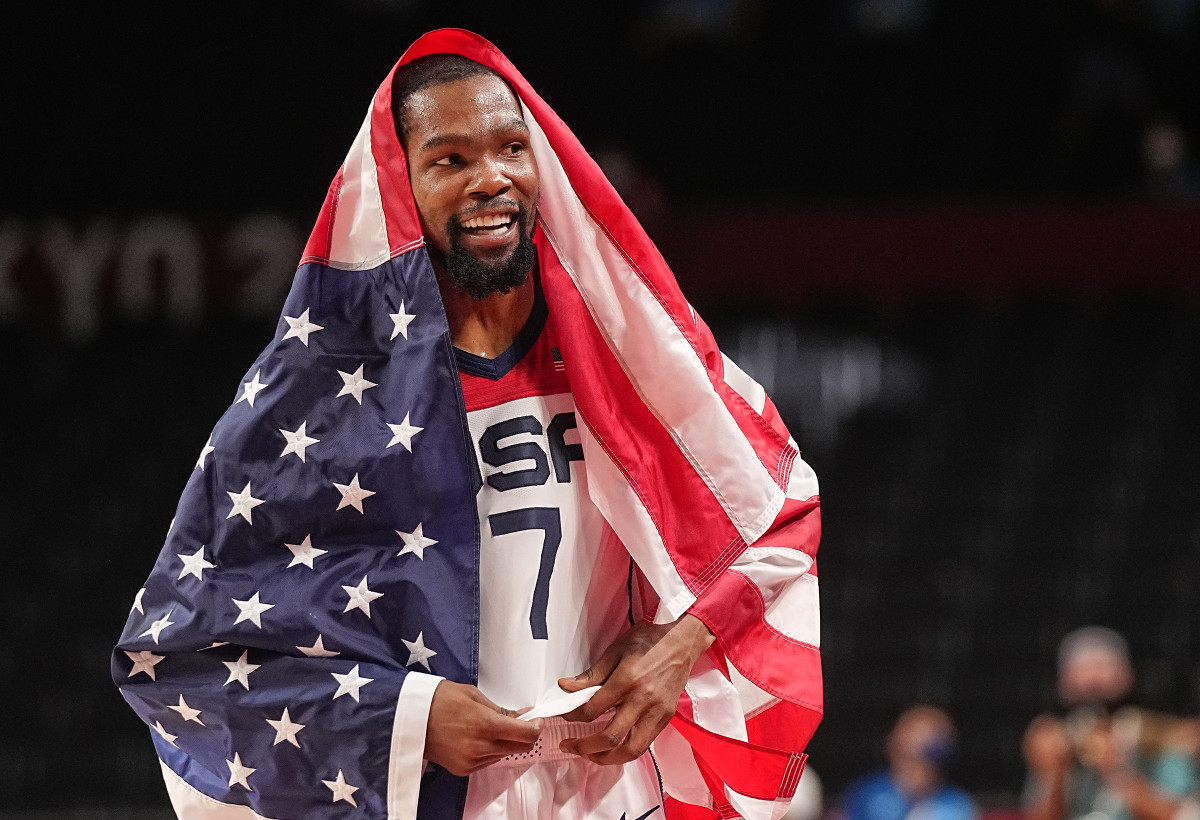 kevin-durant-flag-usa-gold-full